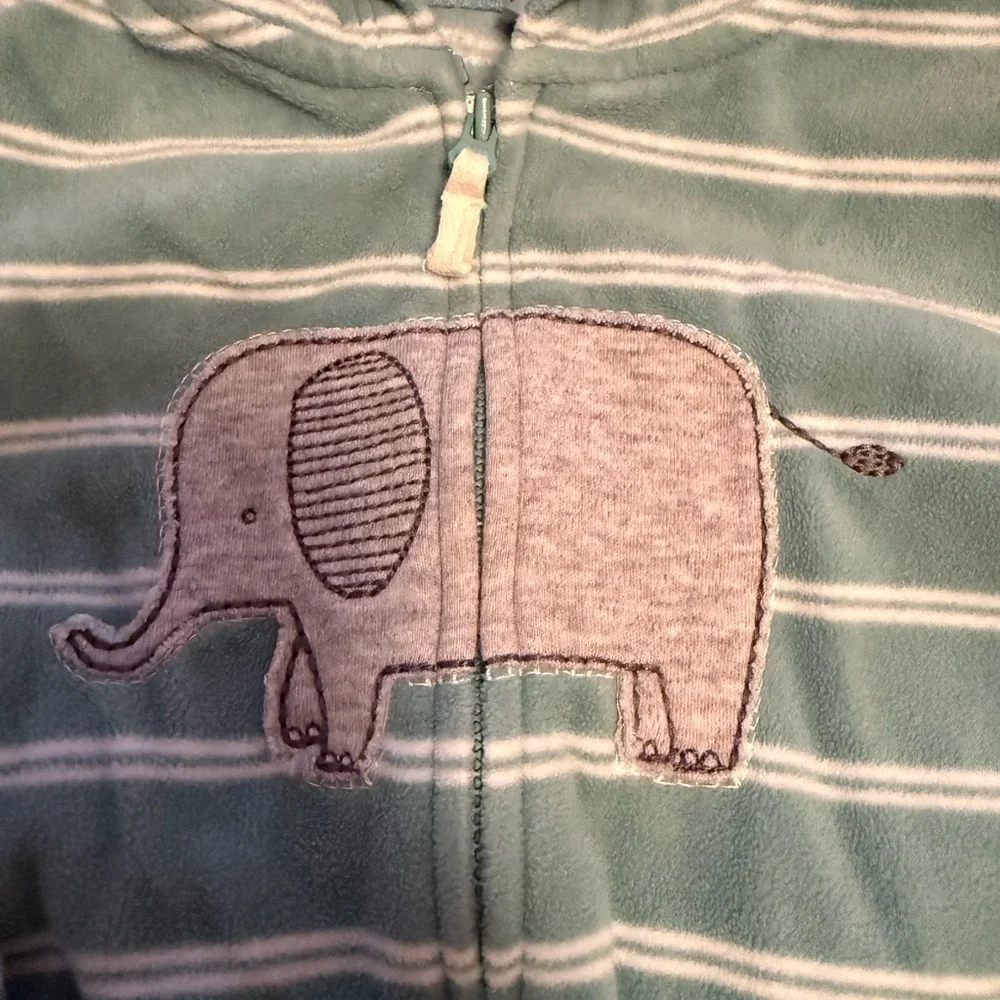 Bundle 3 Kids Hoodies - zip up